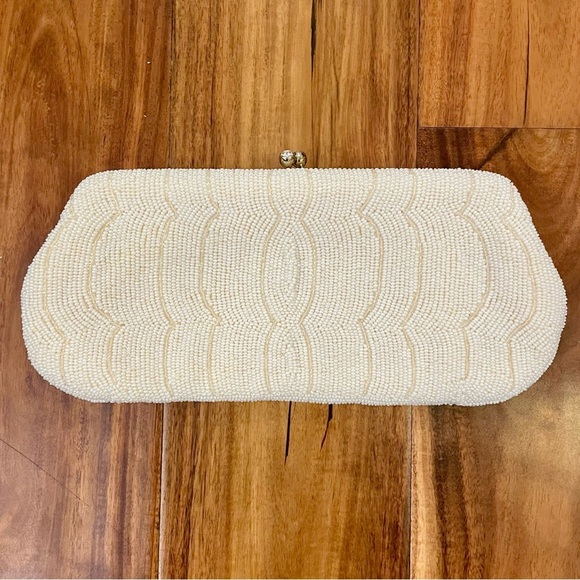Handbags - Vintage White Beaded Evening Hand Bag Clutch 1920’s Style Hand Made in Japan.